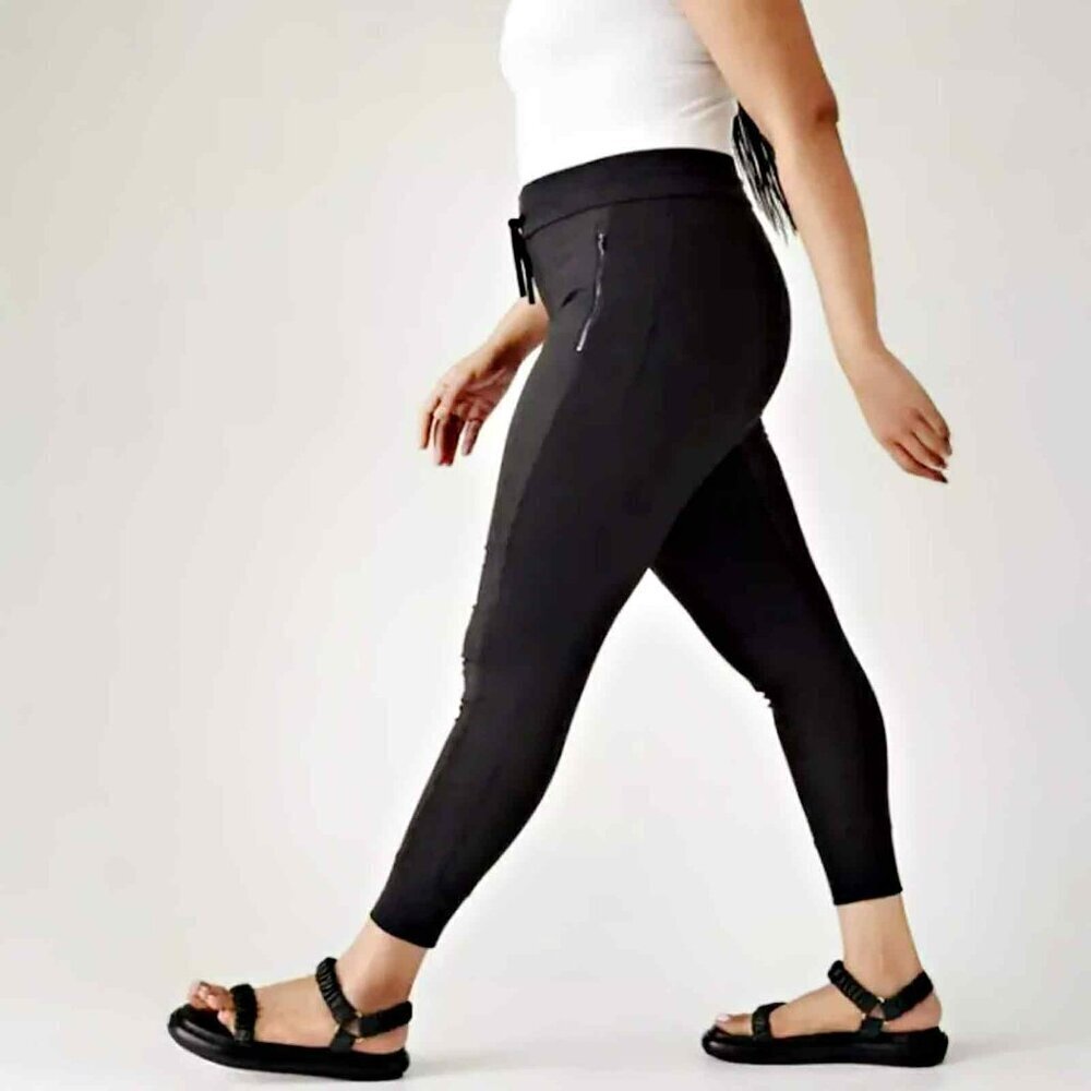 NWT!  Athleta Get Set Hybrid Jogger, Black, Size Small - Picture 4 of 6